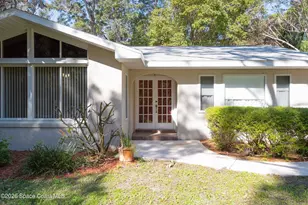 693 W Pine Rd, Melbourne Village, FL 32904 - Photo 1