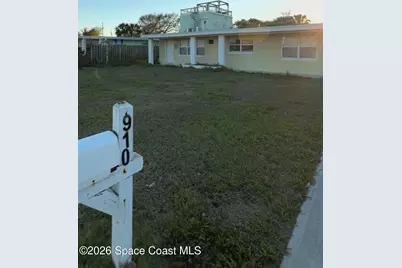910 S Orlando Avenue, Cocoa Beach, FL 32931 - Photo 1