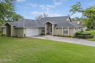 432 Crystal Lake Dr, Melbourne, FL 32940 - Photo 1