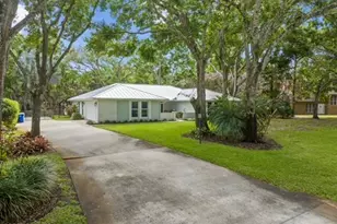 1240 40th Ave SW, Vero Beach, FL 32968 - Photo 1