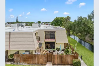 1170 6th Avenue #11, Vero Beach, FL 32960 - Photo 1