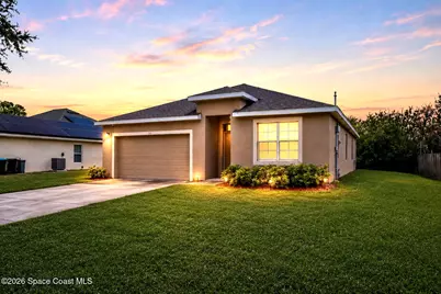 335 Calcutta Avenue NW, Palm Bay, FL 32907 - Photo 1