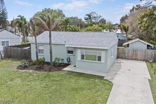 1377 Earl Dr, Merritt Island, FL 32952 - Photo 1