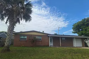 605 Key Largo Dr S, Titusville, FL 32780 - Photo 1