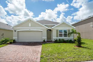 925 Dugan CIR SE, Palm Bay, FL 32909 - Photo 1