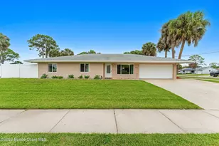 498 Chamberlin Ave NW, Palm Bay, FL 32907 - Photo 1