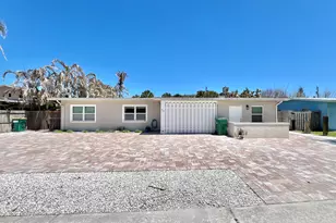 457 S Orlando Ave, Cocoa Beach, FL 32931 - Photo 1