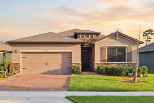 728 Acadia Ct SE, Palm Bay, FL 32909 - Photo 1