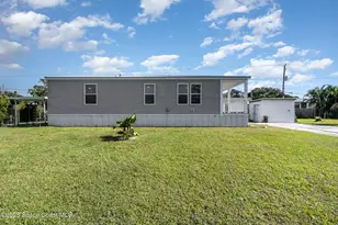 21 Sapphire St, Melbourne, FL 32904 - Photo 1