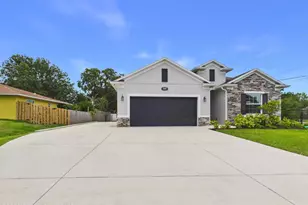 892 Genesee Ave, Sebastian, FL 32958 - Photo 1