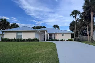 352 Quarry Ln, Sebastian, FL 32958 - Photo 1
