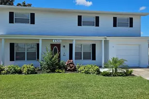 1701 Pontiac Cir S, Melbourne, FL 32935 - Photo 1