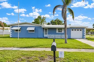1405 E Stetson Dr E, Cocoa, FL 32922 - Photo 1