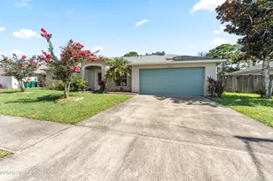 1324 Mandys Ct, Melbourne, FL 32934 - Photo 1