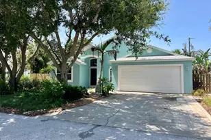 27 North Ct, Indialantic, FL 32903 - Photo 1