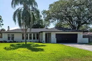 938 Pembroke Ave NE, Palm Bay, FL 32907 - Photo 1