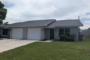 152 E Towne Pl, Titusville, FL 32796 - Photo 1