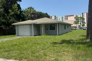 2009 Hallwood Pl, Melbourne, FL 32901 - Photo 1