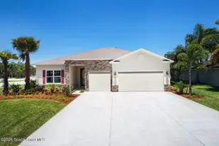 1219 Altair Wy, Grant-Valkaria, FL 32950 - Photo 1