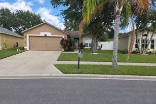 4636 Four Lakes Dr, Melbourne, FL 32940 - Photo 1