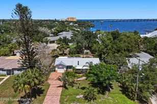 394 Royal Palm Dr, Melbourne, FL 32935 - Photo 1