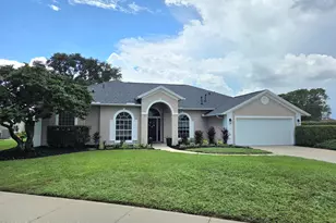 988 Wildwood Dr, Melbourne, FL 32940 - Photo 1