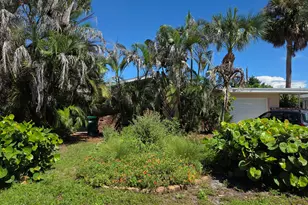 530 Seabreeze Dr, Indialantic, FL 32903 - Photo 1