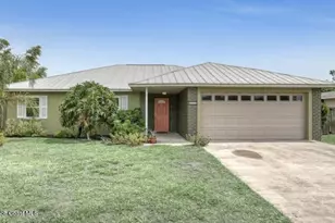 660 Oak Park Cir, Merritt Island, FL 32953 - Photo 1