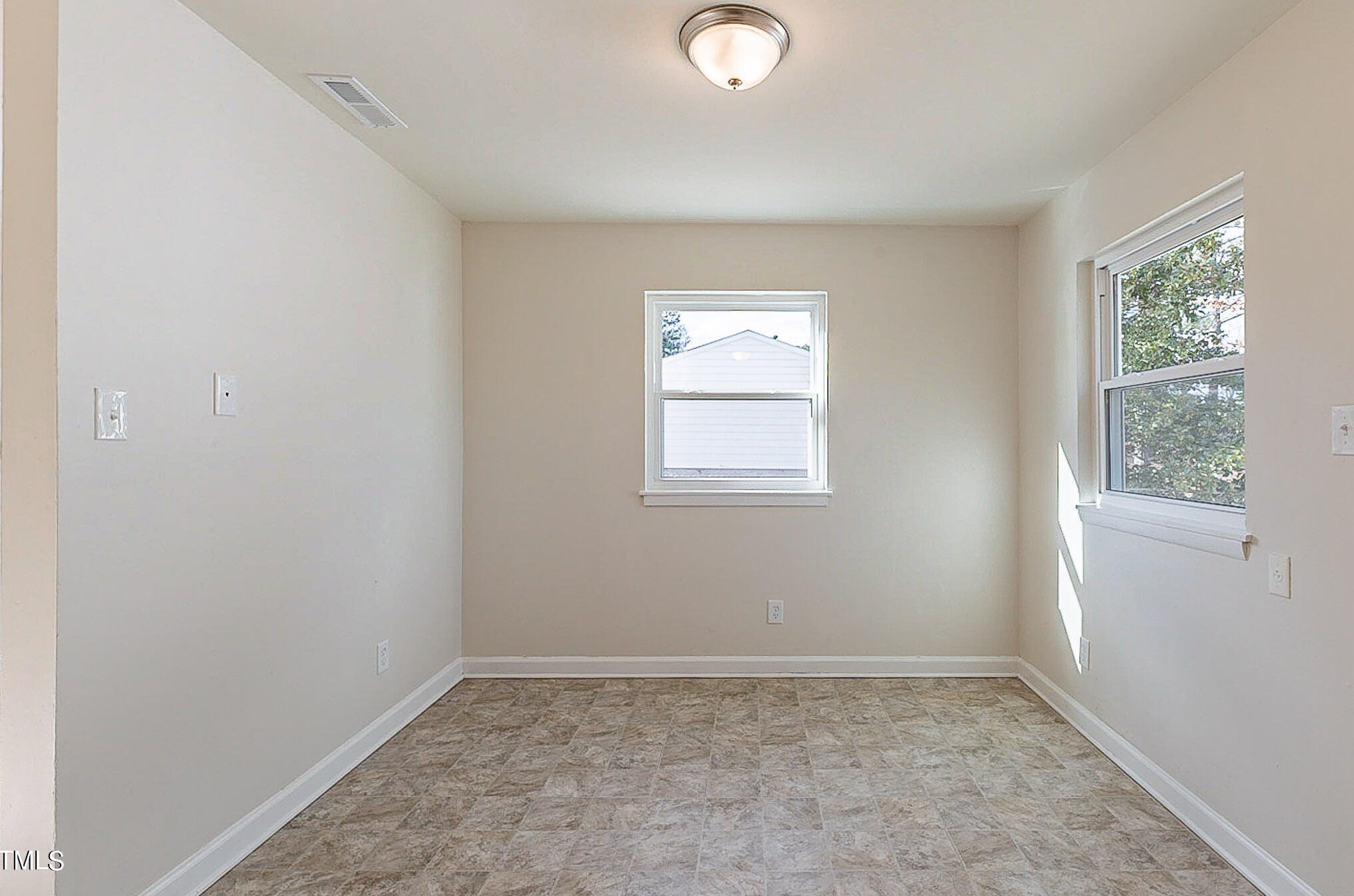 2915 Wedgedale Ave, Durham NC 27703-4646 exterior