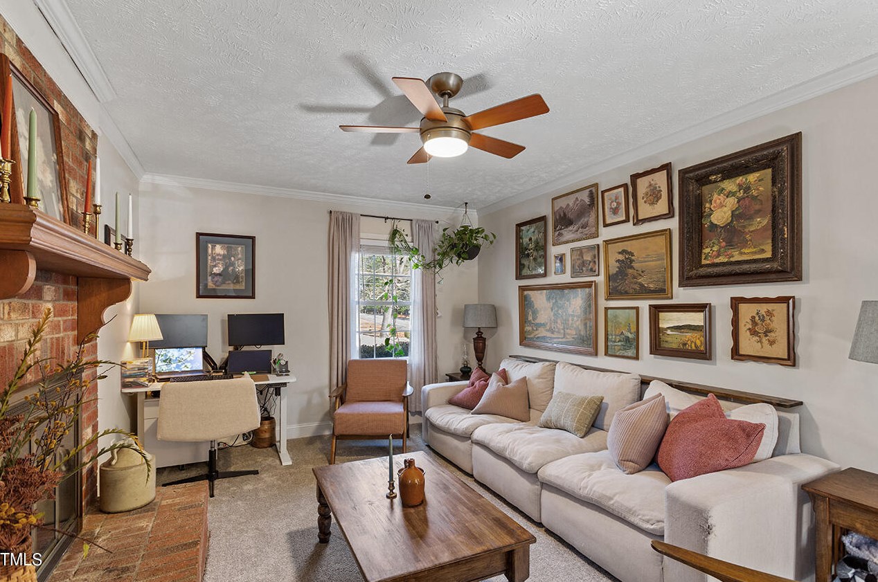 304 Glenola St, Fayetteville NC  28311-3262 exterior