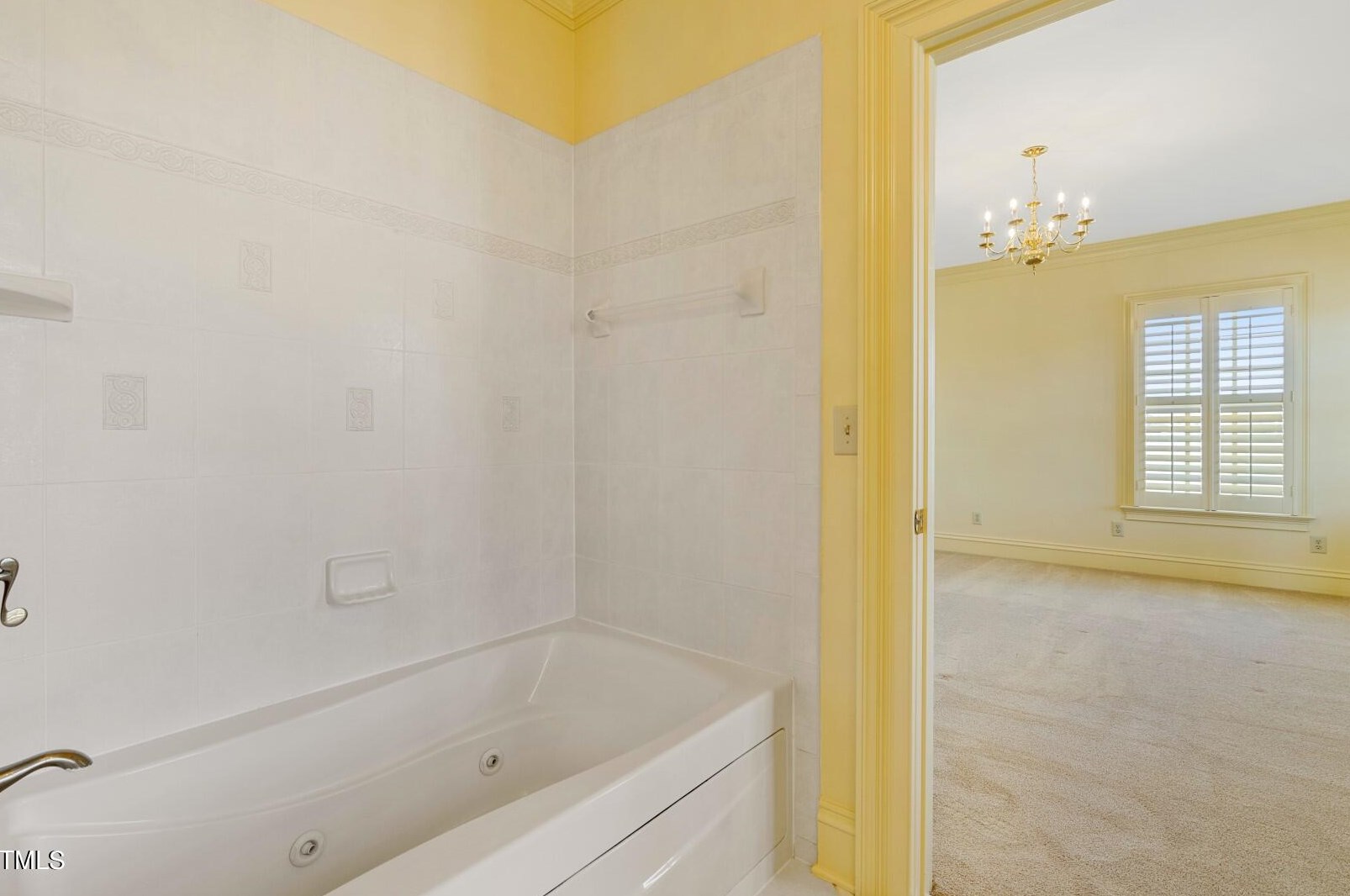 632 Marcellus Way, Clayton NC 27527-5542 exterior