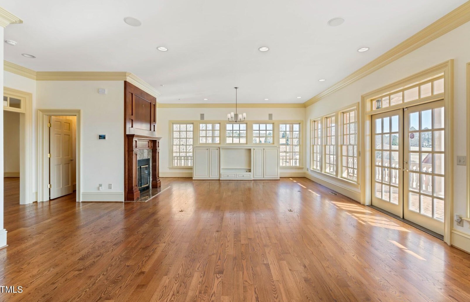 632 Marcellus Way, Clayton NC 27527-5542 exterior