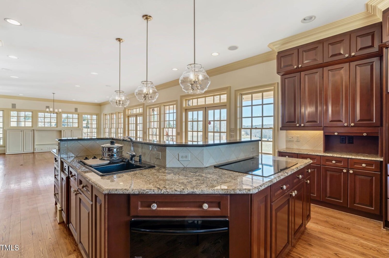 632 Marcellus Way, Clayton NC 27527-5542 exterior