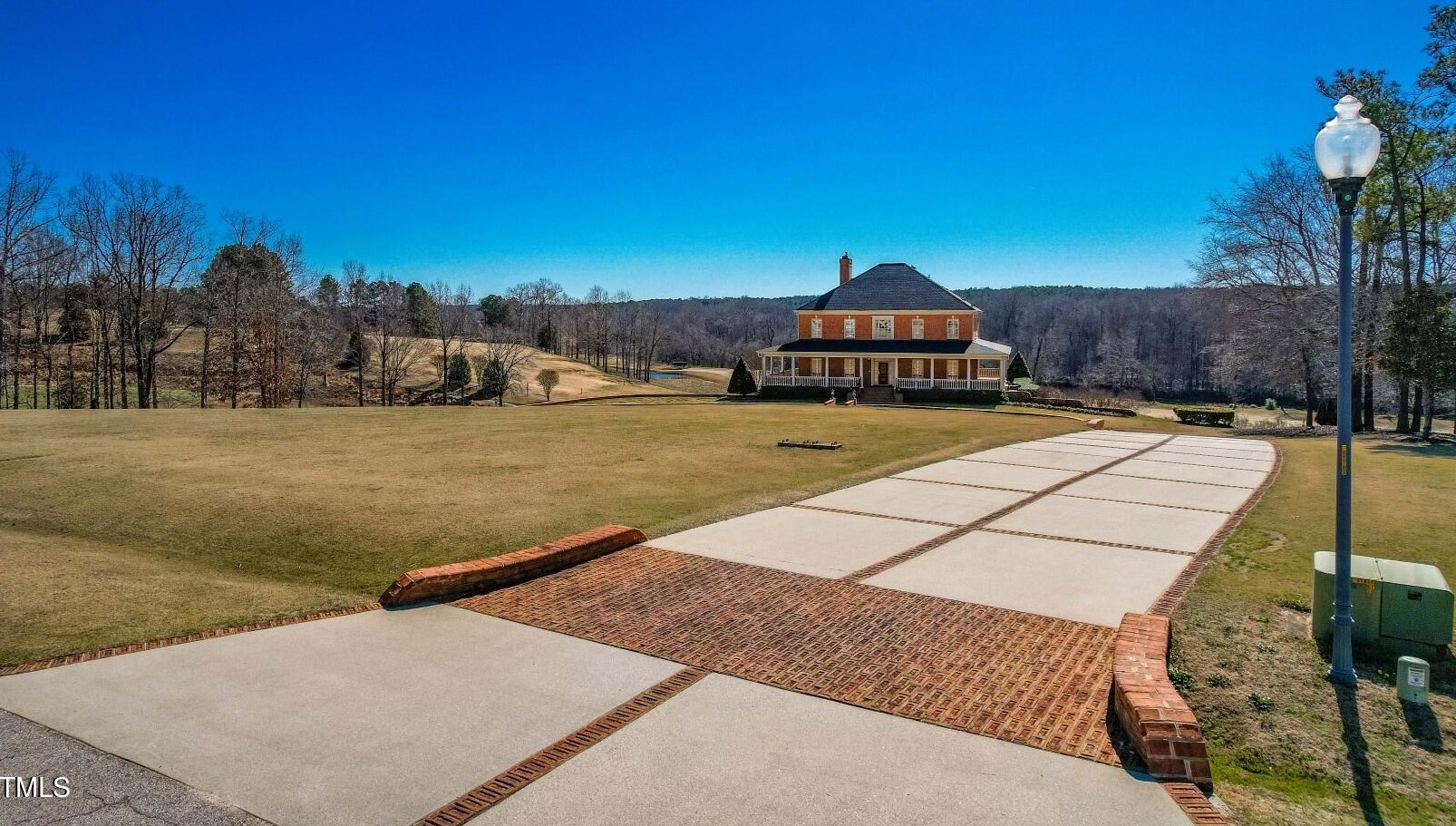 632 Marcellus Way, Clayton NC 27527-5542 exterior