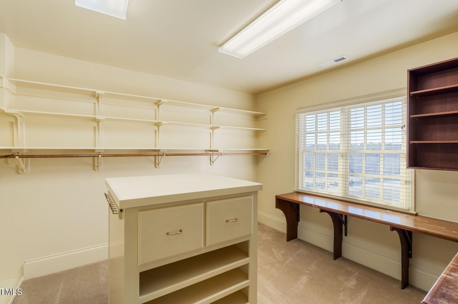 632 Marcellus Way, Clayton NC 27527-5542 exterior