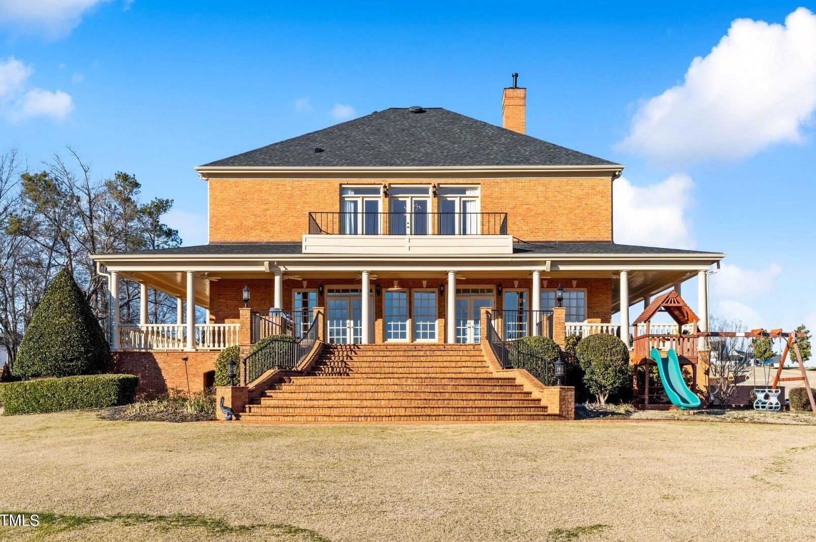 632 Marcellus Way, Clayton NC 27527-5542 exterior