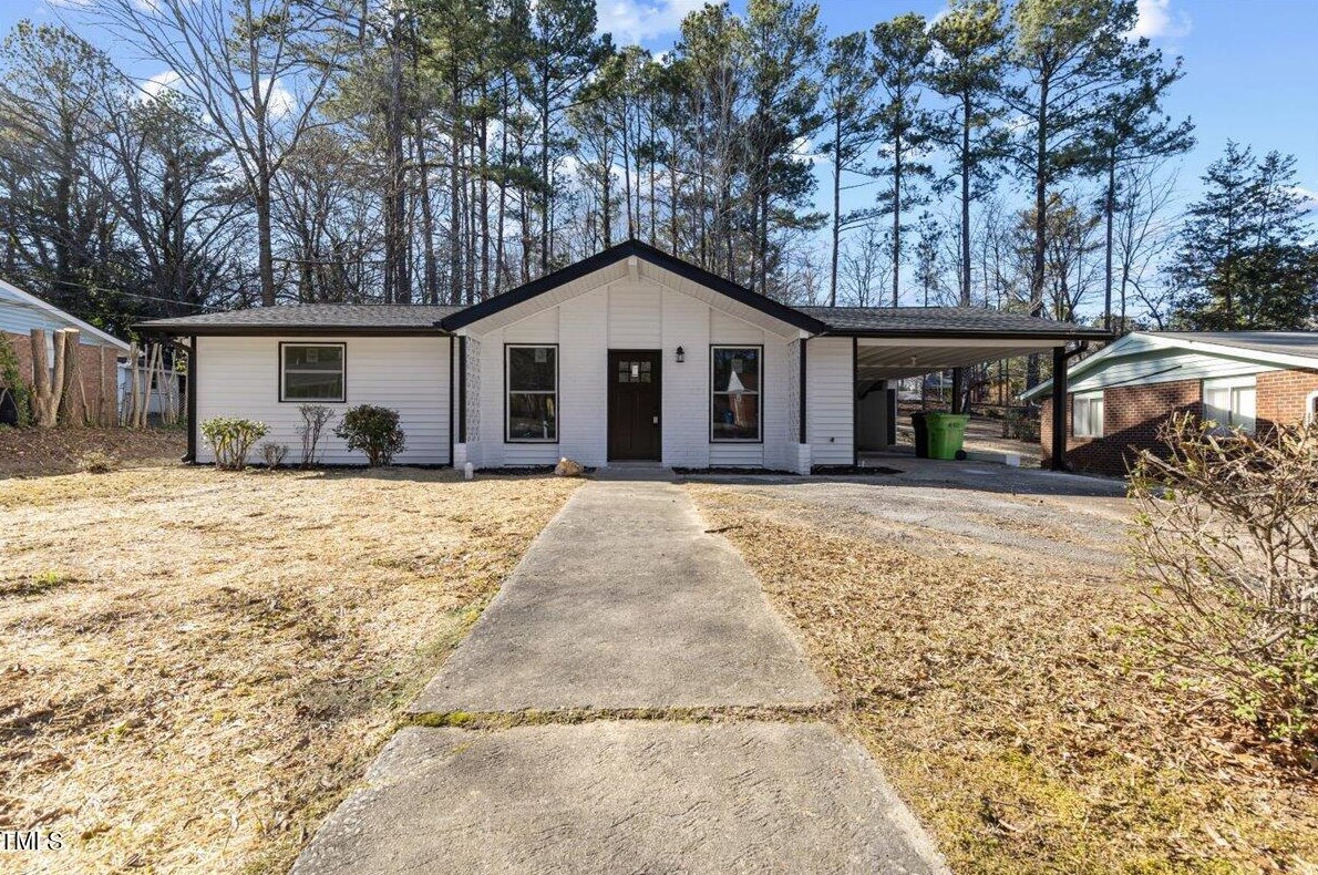 2118 Dandridge Dr, Raleigh NC  27610-4810 exterior
