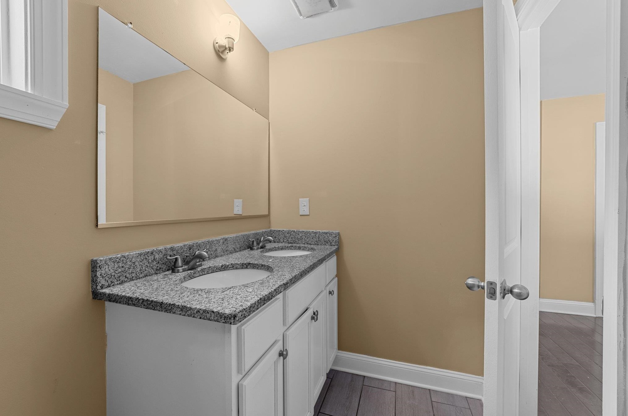 837 Dogwood Cir, High Point NC  27260-2522 exterior