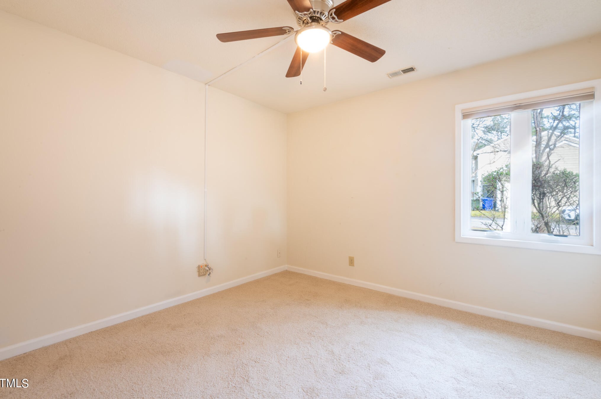 4307 Beechnut Ln, Durham NC 27707-5266 exterior