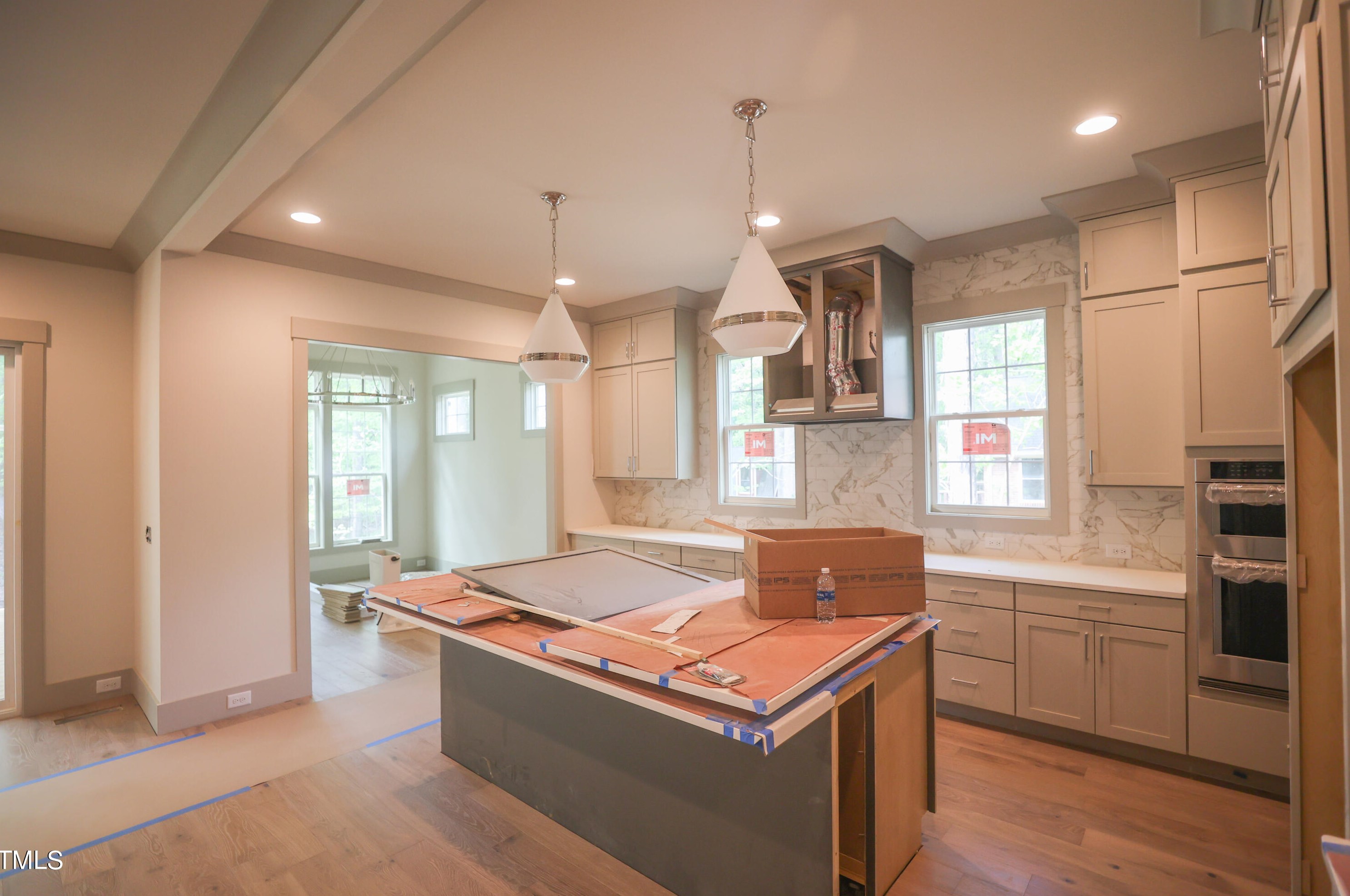 252 Lk Dr, Cary NC 27513-3103 exterior