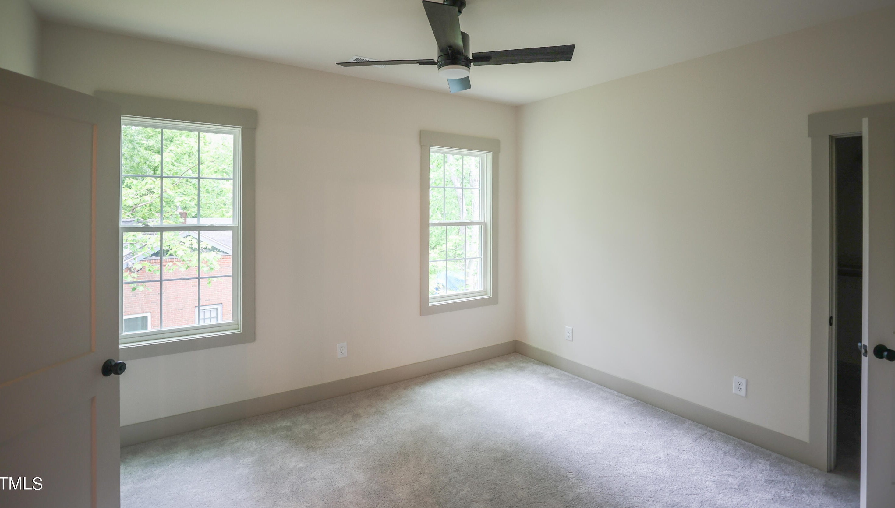 252 Lk Dr, Cary NC 27513-3103 exterior