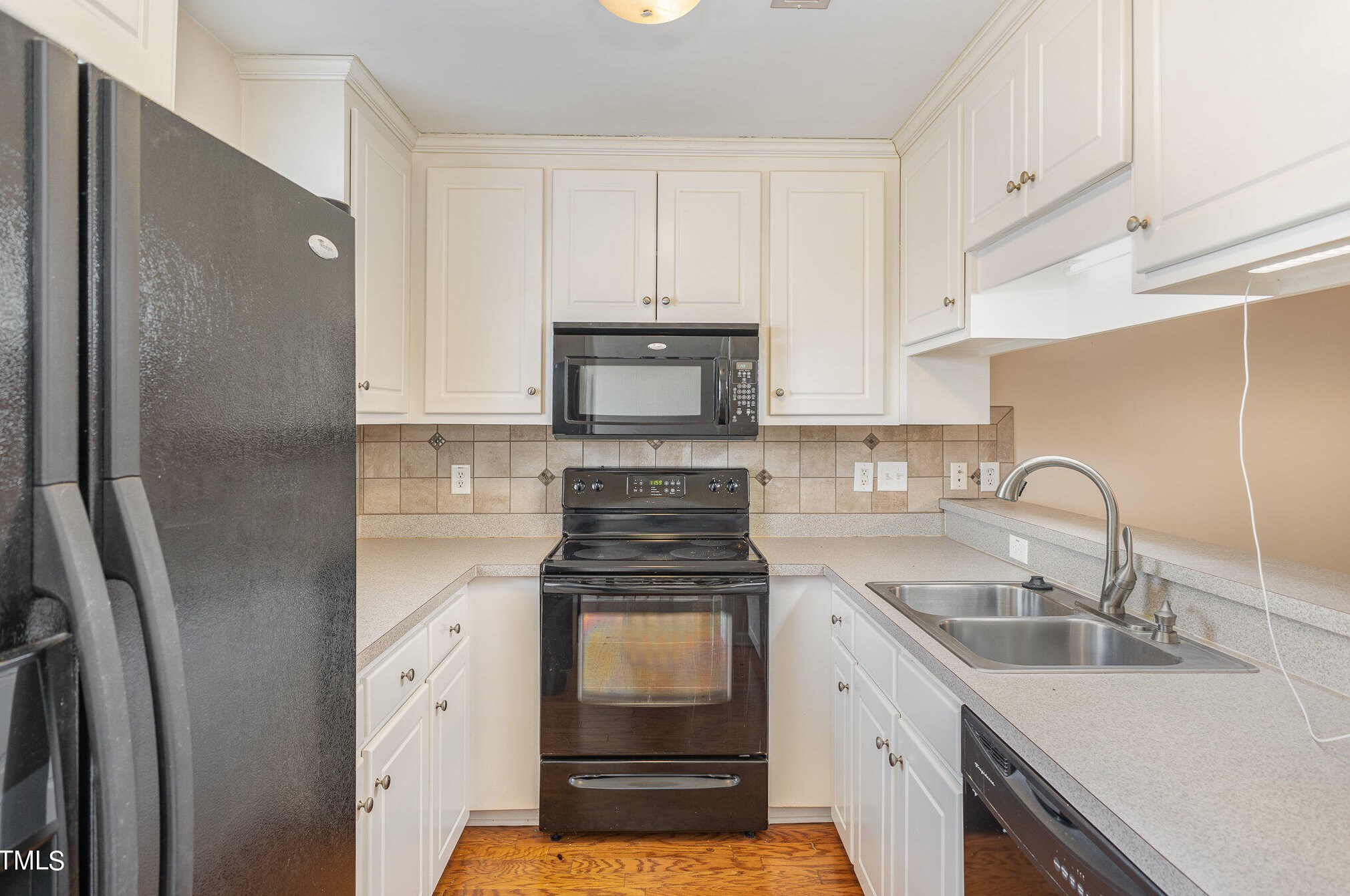 60 Moss Crk Dr, Clayton NC 27520-6925 exterior