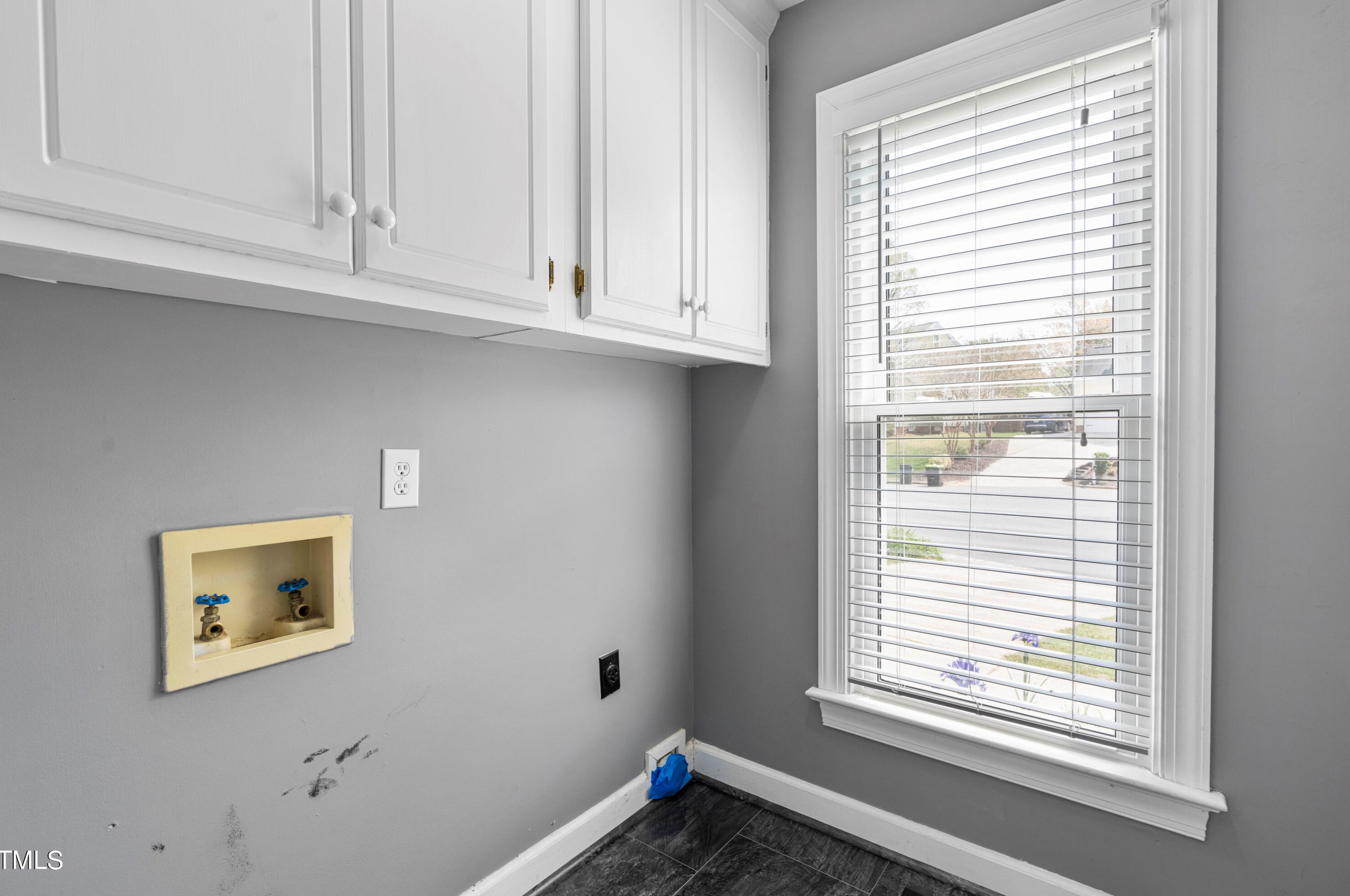 604 Samara St, Apex NC 27502-7143 exterior