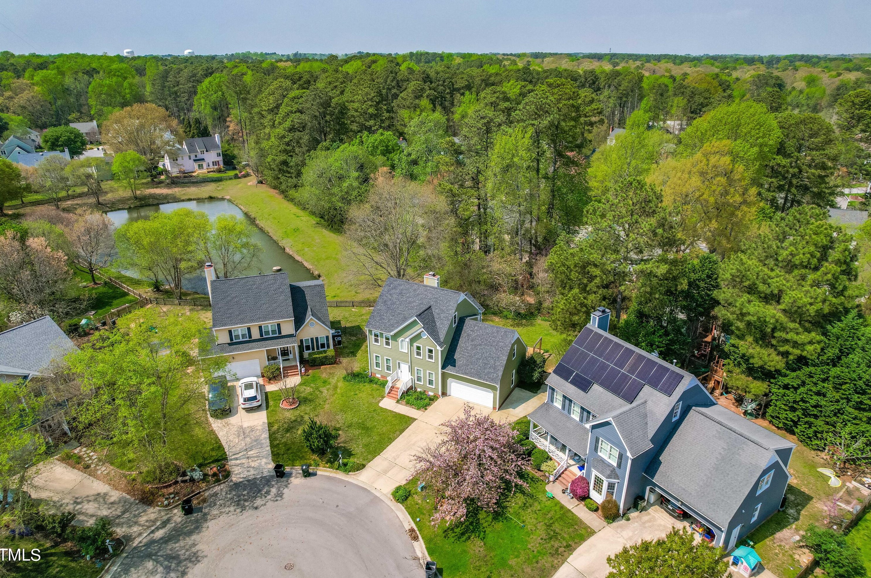 604 Samara St, Apex NC  27502-7142 exterior