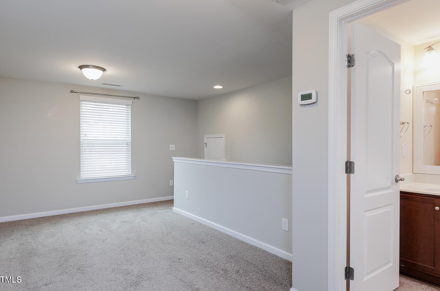 8 Crawford Ct, Durham NC 27703-9475 exterior