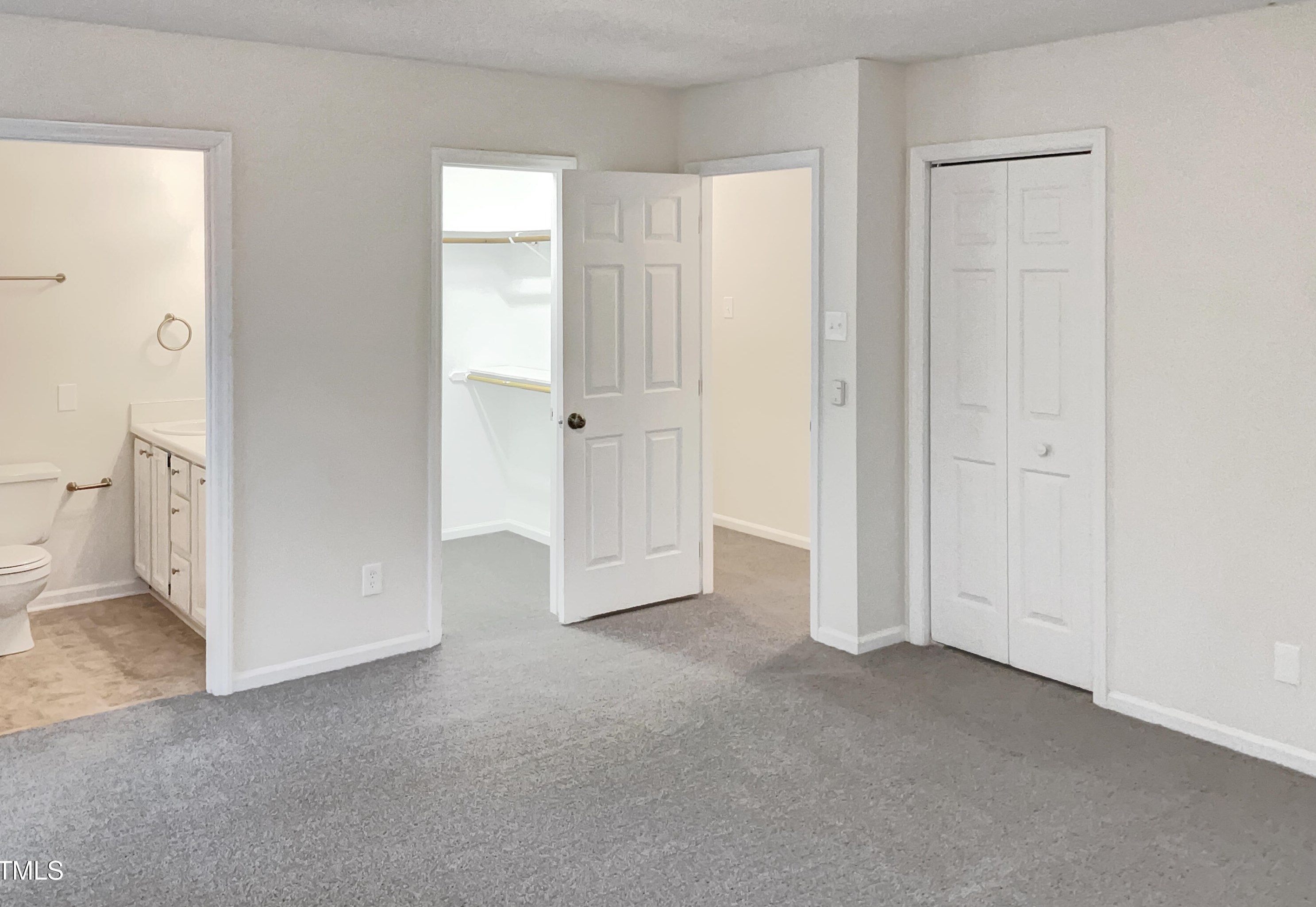 1107 Goldendale Dr, Durham NC  27703-2630 exterior