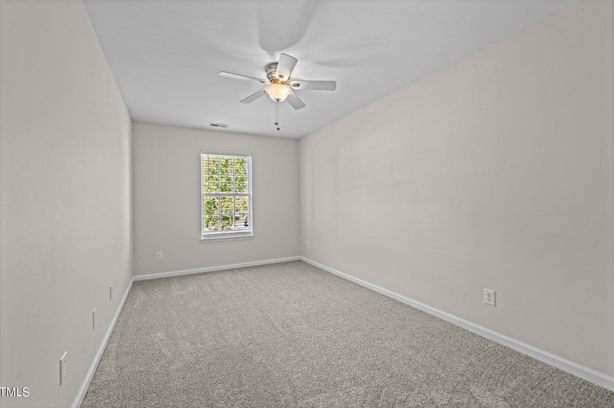 12304 Kendall Ridge Ct, Durham NC  27703-8540 exterior