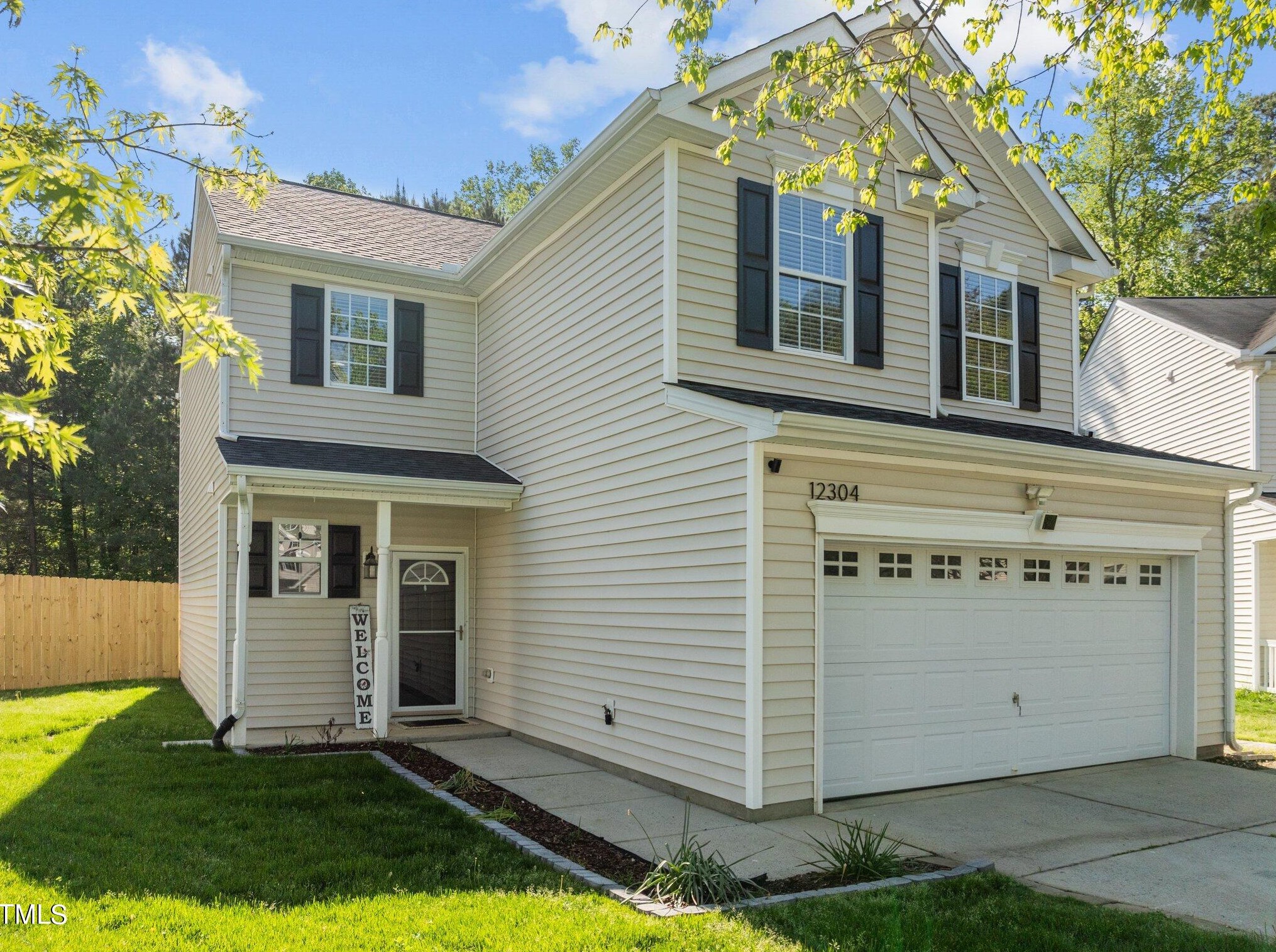 12304 Kendall Ridge Ct, Durham NC  27703-8540 exterior