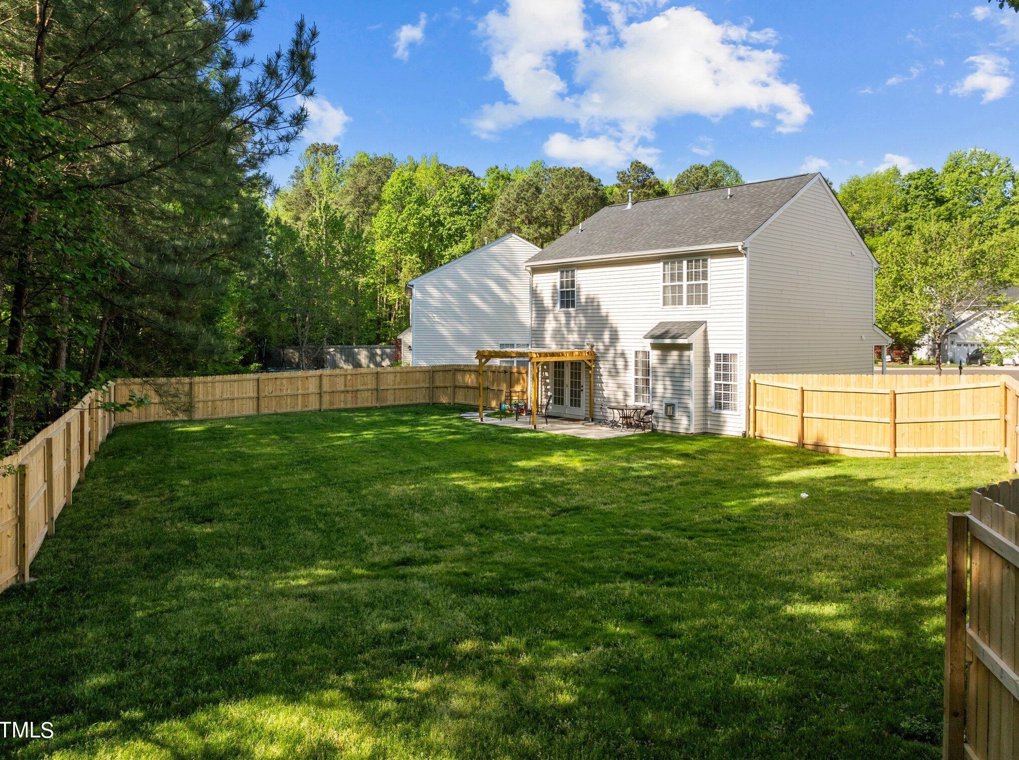 12304 Kendall Ridge Ct, Durham NC  27703-8540 exterior