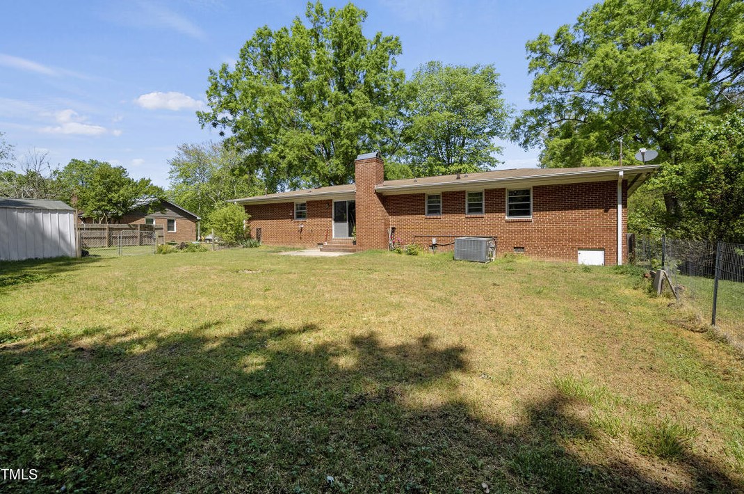 3506 Melrose Dr, Raleigh NC  27604-3812 exterior